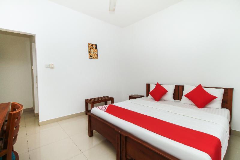 Oyo 126 Reliance Hotel Colombo Kültér fotó
