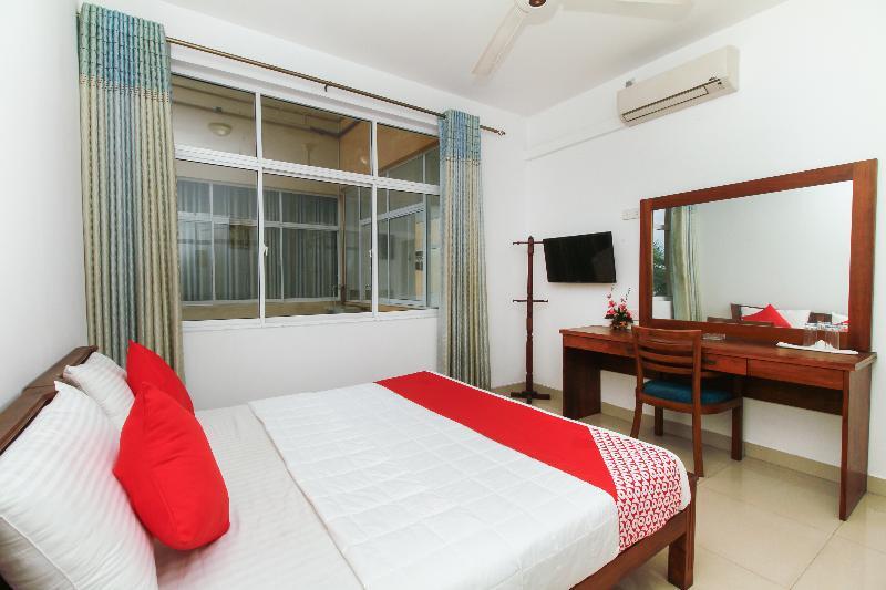 Oyo 126 Reliance Hotel Colombo Kültér fotó